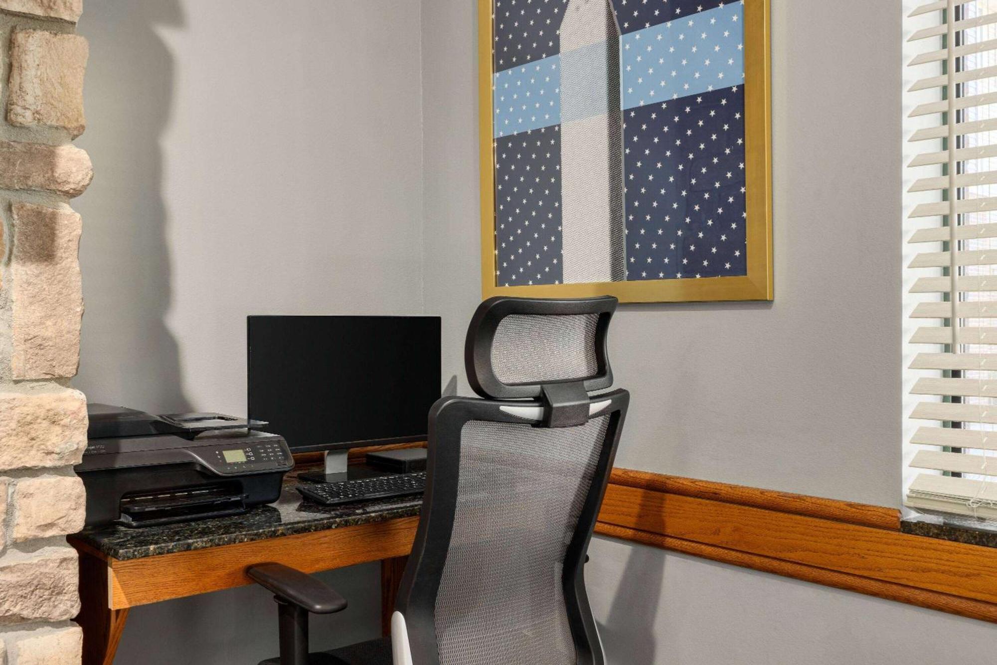 Americinn By Wyndham Lincoln South מראה חיצוני תמונה